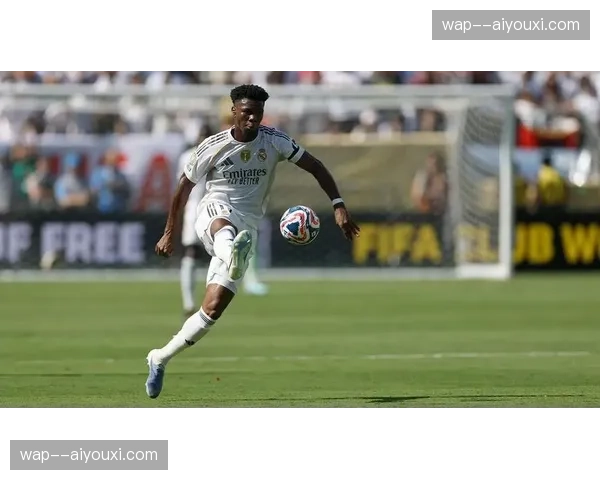 法国楚阿梅尼卡马文加中场屏障 拦截覆盖面积面临密集赛程考验